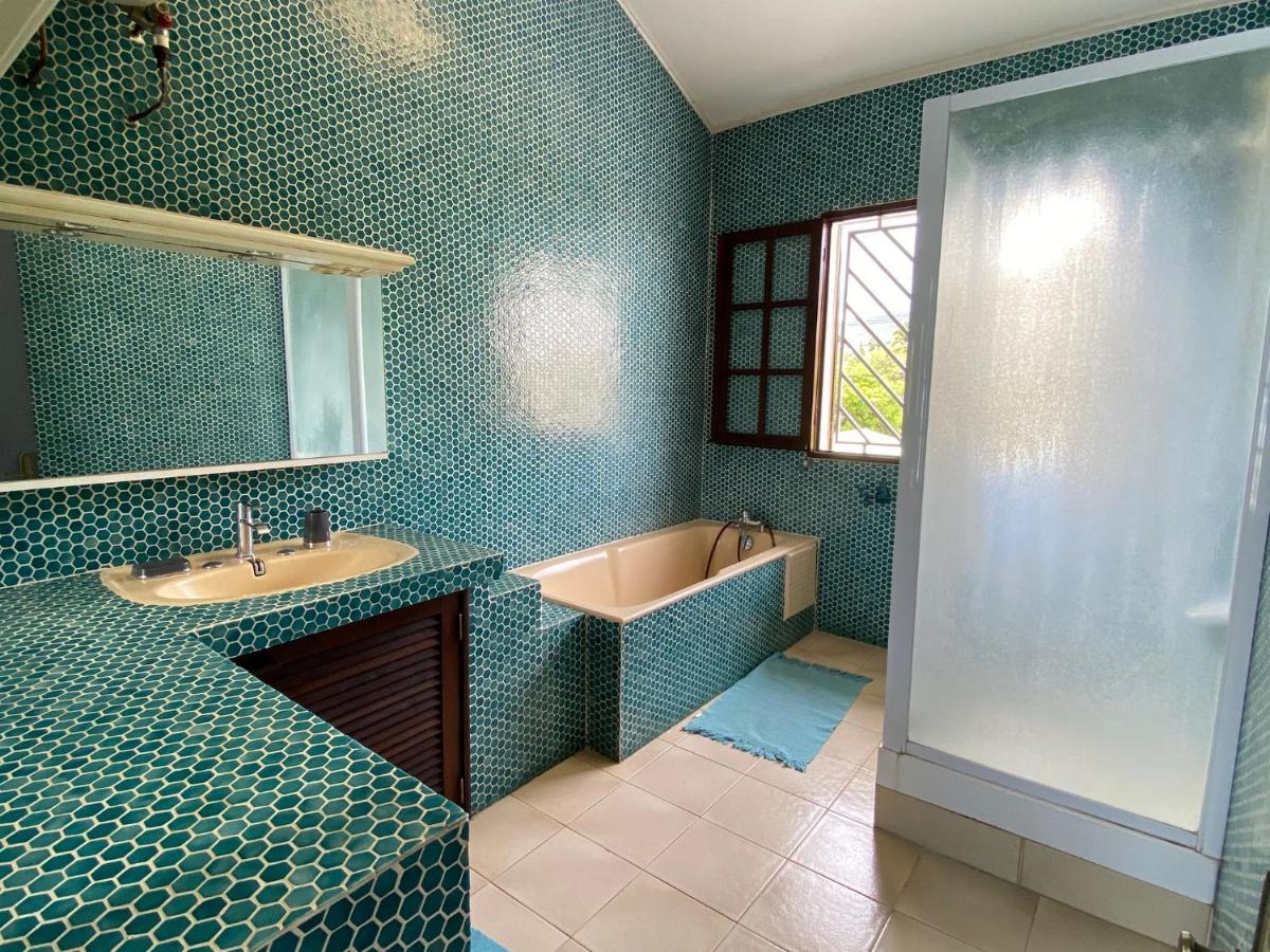 Villa & Bungalow 'Coco Des Sables' Les Pieds Dans L'Eau La Saline Le Bains Buitenkant foto